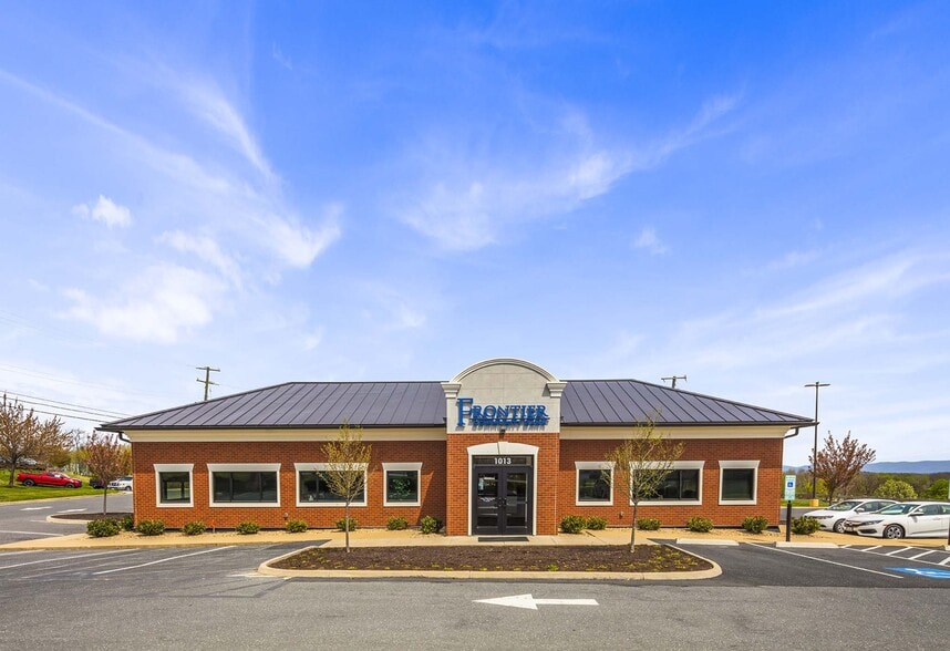 1015 Richmond Ave, Staunton, VA à louer - Photo du bâtiment - Image 2 de 4