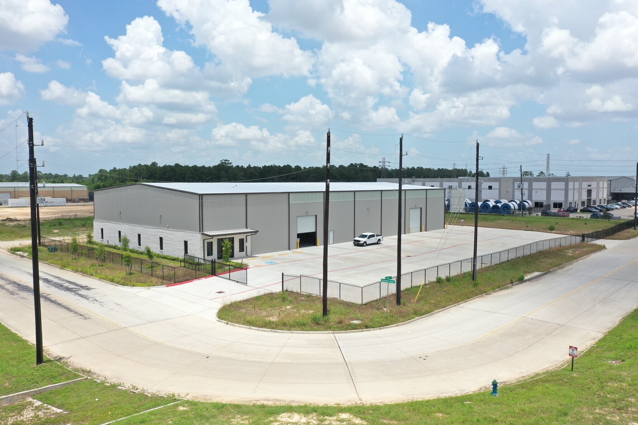 18402 Intercontinental Crossing Dr, Houston, TX à vendre Photo principale- Image 1 de 1