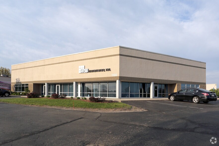 1100 Campus Dr, Stow, OH à louer - Photo principale - Image 1 de 15