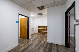 6855 Wynnwood Ln, Houston, TX à louer Photo intérieure- Image 2 de 8