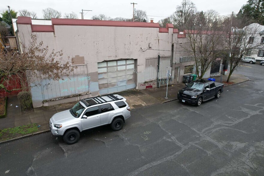 1701-1719 SE Hawthorne Blvd, Portland, OR à vendre - Photo du bâtiment - Image 2 de 16