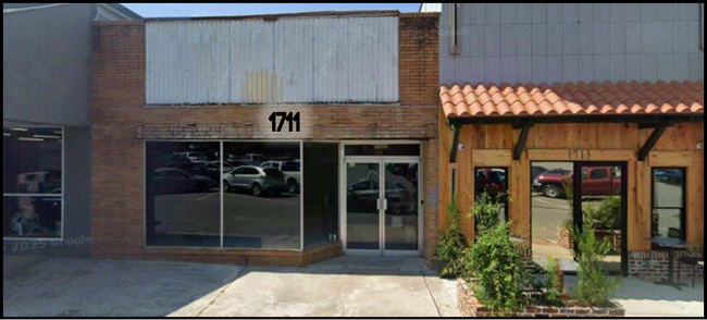 More details for 1711 Watson Blvd, Warner Robins, GA - Retail for Sale