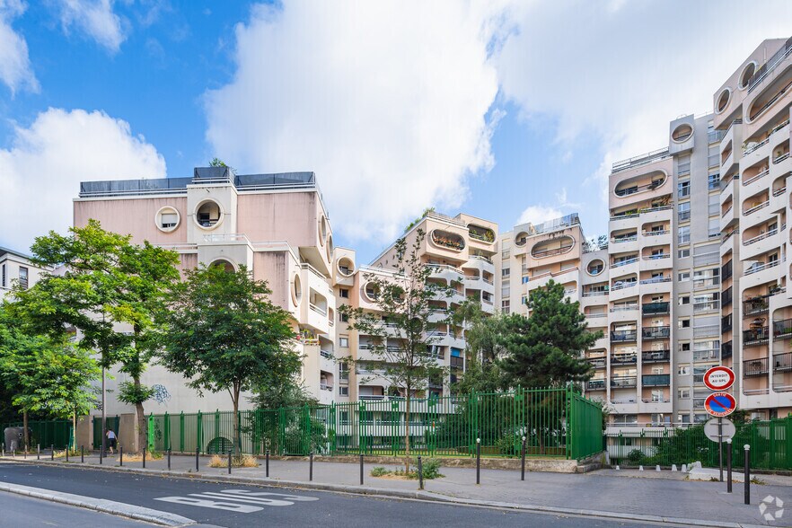 145 Avenue De Flandre, Paris à vendre - Photo du bâtiment - Image 3 de 4