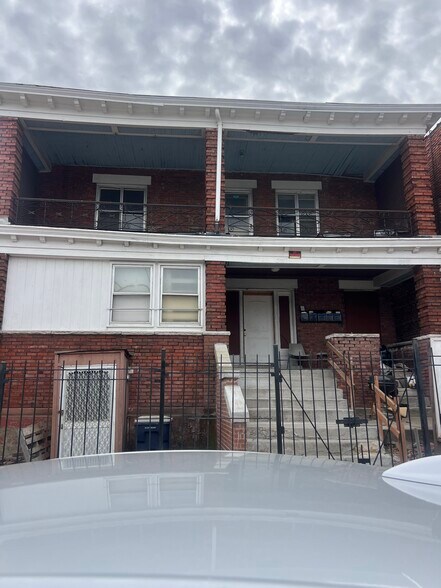 3009 Independence Ave, Kansas City, MO à vendre - Photo du bâtiment - Image 2 de 2