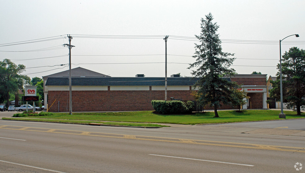 900 N Broad St, Fairborn, OH for sale - Building Photo - Image 2 of 2