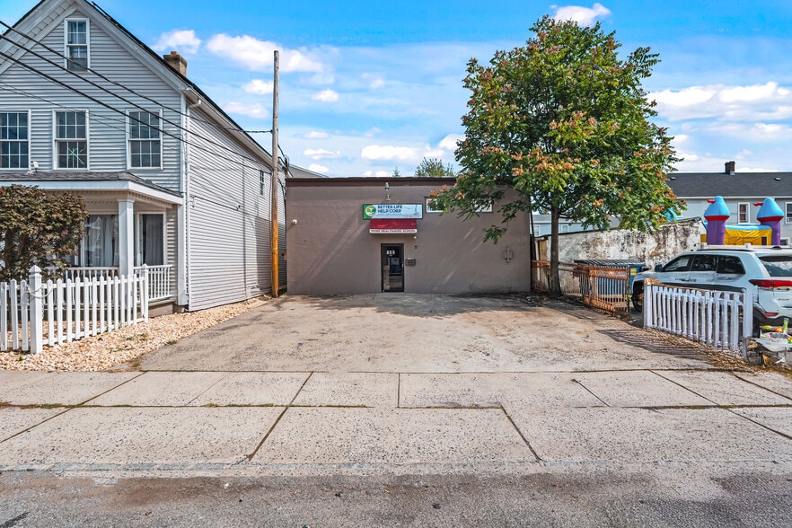 362 Stockton St, Perth Amboy, NJ for sale - Building Photo - Image 3 of 59