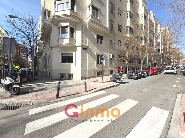 Calle General Díaz Porlier, 93, Madrid, Madrid à louer - Photo du bâtiment - Image 3 de 5