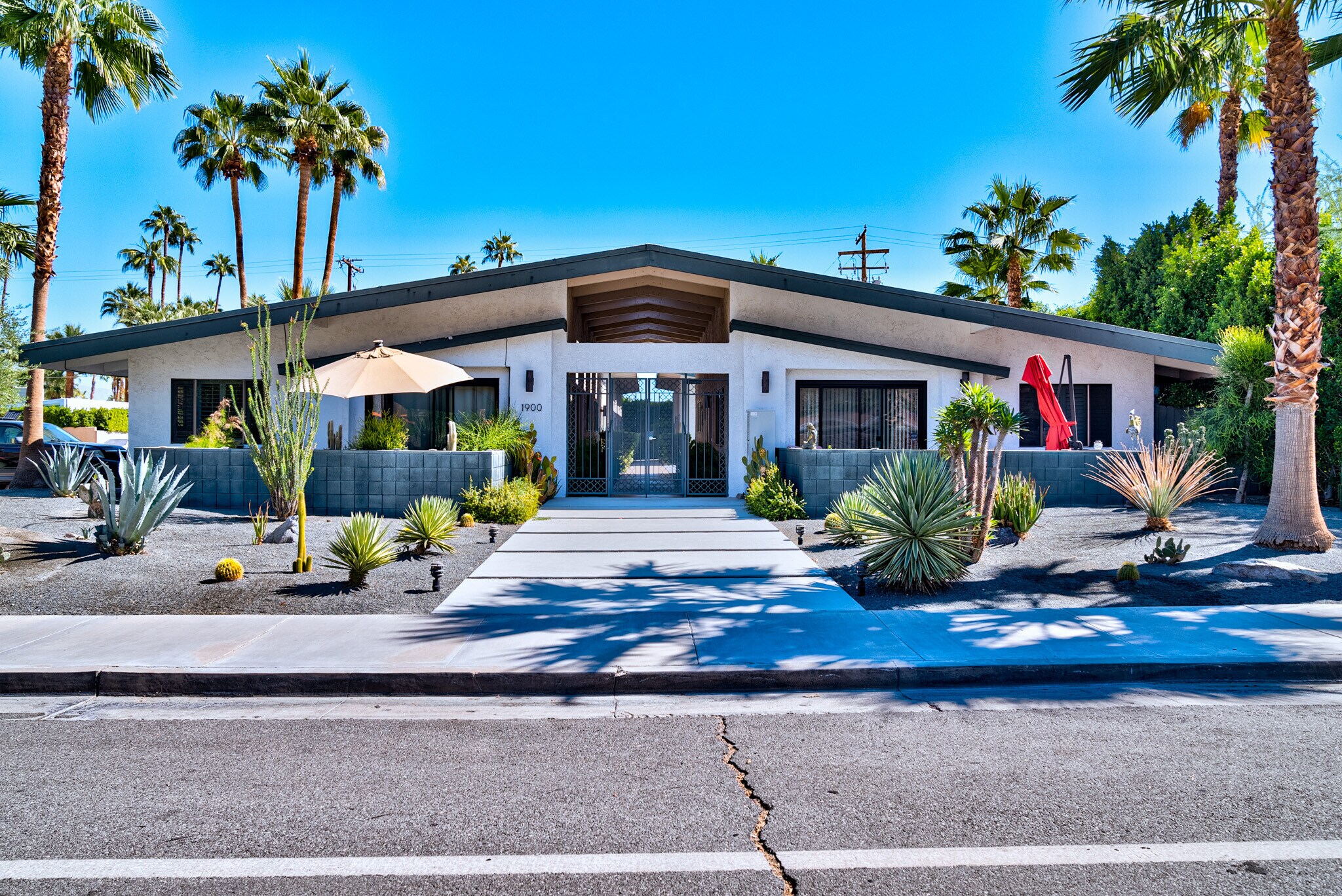 1900 S Camino Real, Palm Springs, CA for sale Building Photo- Image 1 of 1