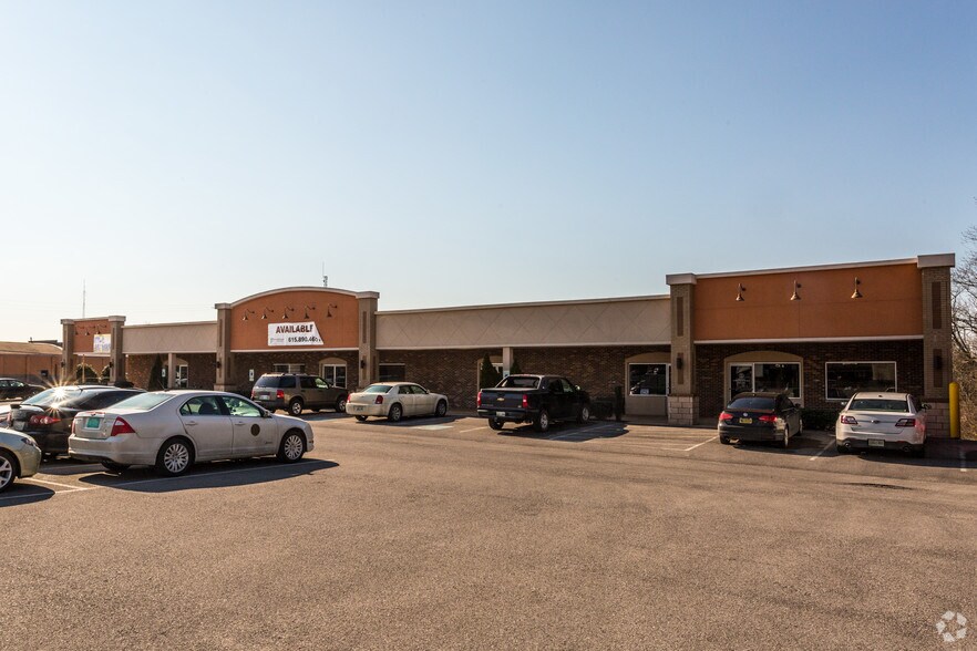 875 Union St, Shelbyville, TN à vendre - Photo du bâtiment - Image 3 de 42