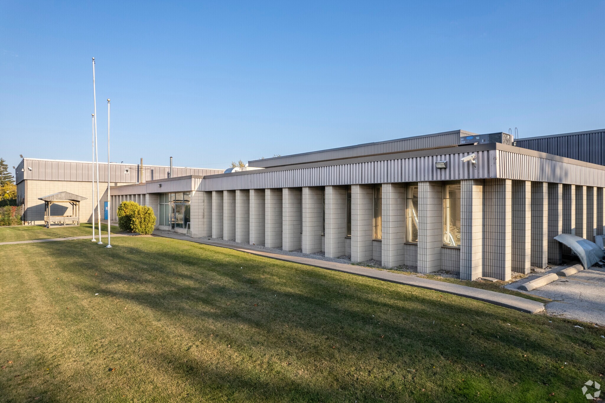 525 Finley Ave, Ajax, ON à vendre Photo principale- Image 1 de 1