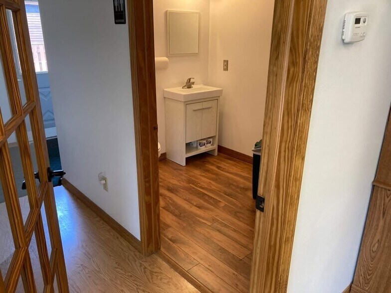 710 Main St, Wausaukee, WI à louer - Photo intérieure - Image 3 de 4