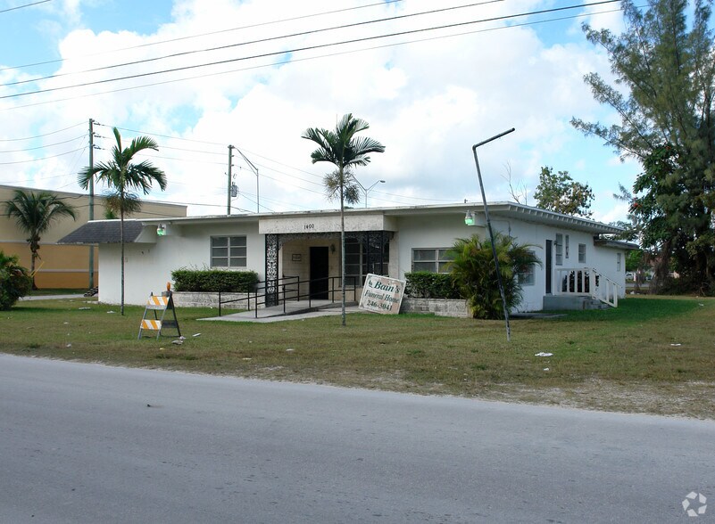 1400 NW 3rd Ave, Homestead, FL for lease - Building Photo - Image 2 of 2