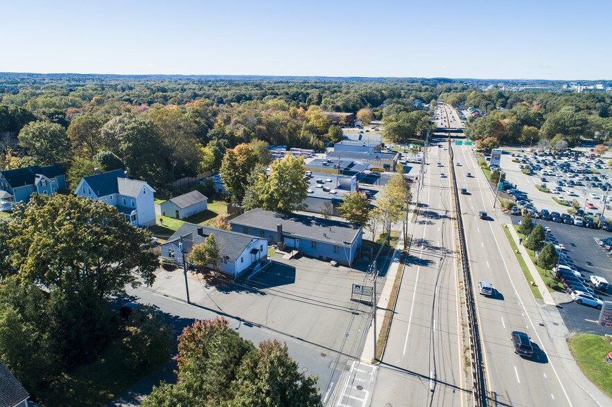92 Park Ave, Natick, MA à louer - Aérien - Image 2 de 3