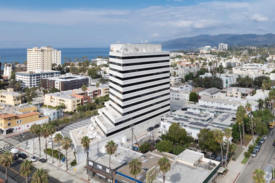 401 Wilshire Blvd, Santa Monica, CA à louer - Photo du bâtiment - Image 3 de 30