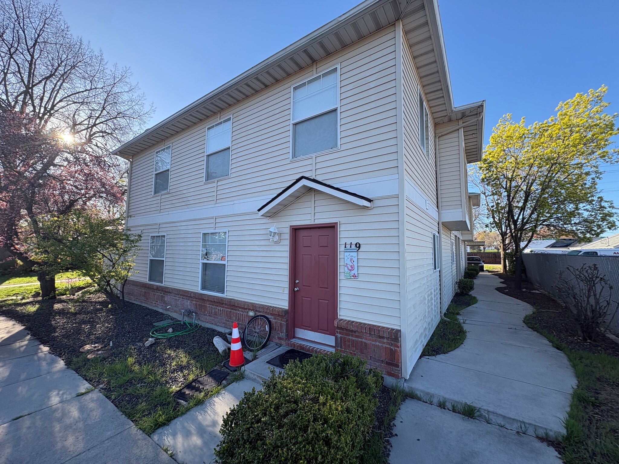 119 E King St, Meridian, ID for sale Primary Photo- Image 1 of 33