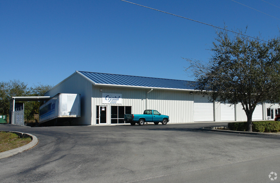 4085 Arnold Ave, Naples, FL for lease - Building Photo - Image 1 of 6