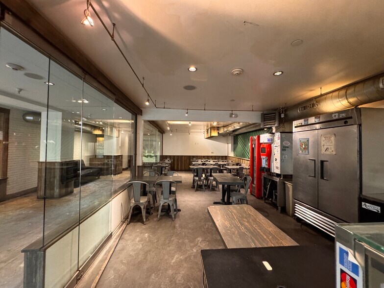 520 E Cooper Ave, Aspen, CO à louer - Photo du bâtiment - Image 3 de 13