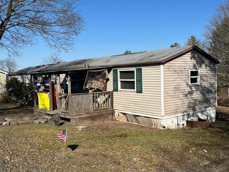 1120 Numidia Dr, Catawissa, PA for sale - Building Photo - Image 2 of 28
