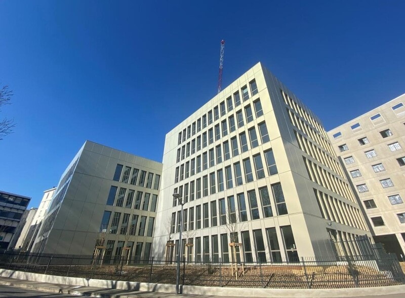 2 Rue Pierre Baizet, Lyon for lease - Building Photo - Image 1 of 20