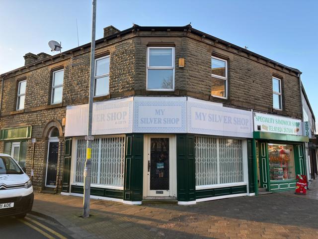 4 Market Pl, Ossett for lease Building Photo- Image 1 of 3