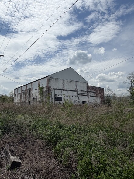 3 Ferry Rd, Hanover Township, PA for sale - Building Photo - Image 3 of 4