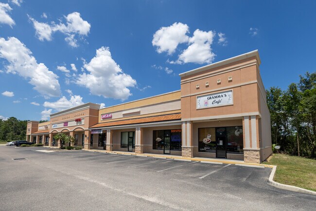More details for 13685 S US Highway 441, Summerfield, FL - Retail for Lease