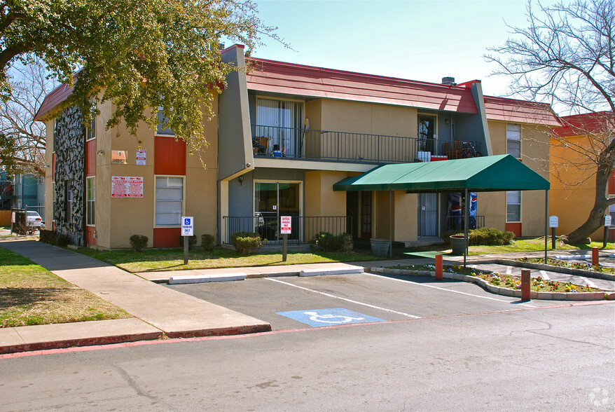 2002 Rock Island Rd, Irving, TX à vendre - Photo principale - Image 1 de 1