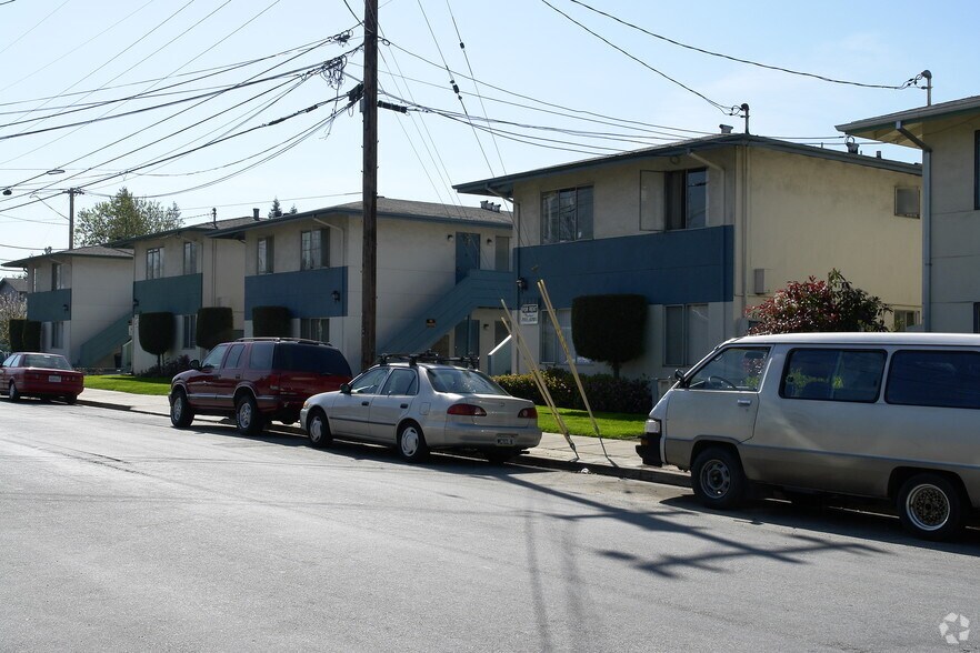 1450 Hess Rd, Redwood City, CA for sale - Building Photo - Image 3 of 3