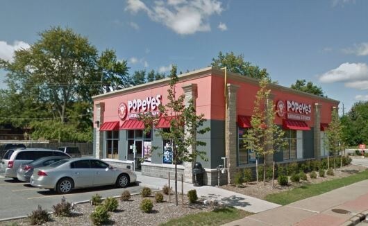1375 Huron Church Rd, Windsor, ON à louer - Photo du bâtiment - Image 3 de 8