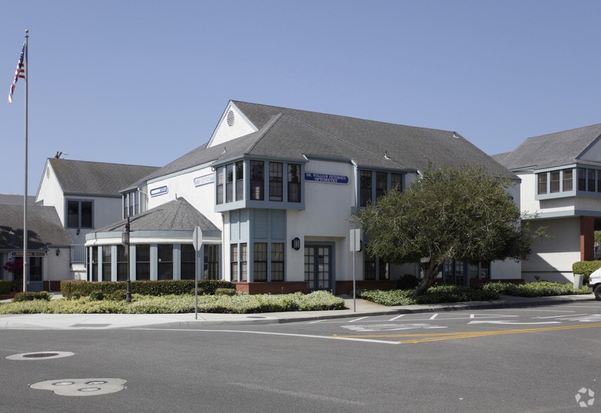34179 Golden Lantern St, Dana Point, CA à louer - Photo du bâtiment - Image 2 de 8