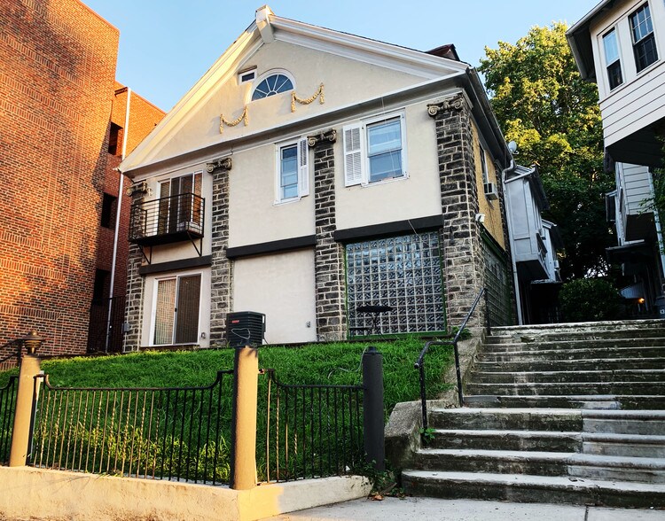4310 Spruce St, Philadelphia, PA à vendre - Photo du bâtiment - Image 2 de 15