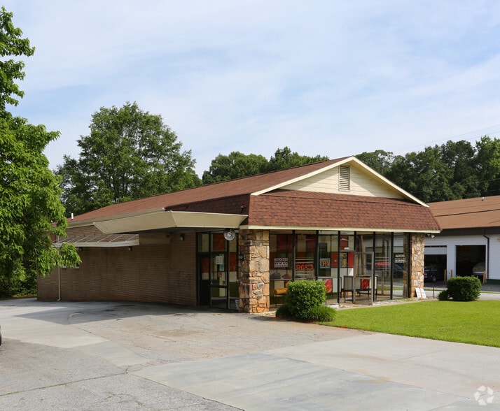 2310 Lawrenceville Hwy, Decatur, GA for lease - Primary Photo - Image 1 of 25