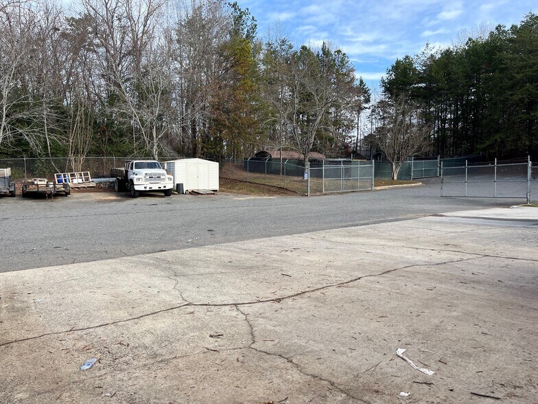 2125 Union Rd, Gastonia, NC à louer - Photo du bâtiment - Image 2 de 3