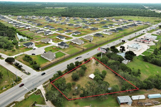Plus de détails pour 901 Highway 21 W, Cedar Creek, TX - Terrain à vendre