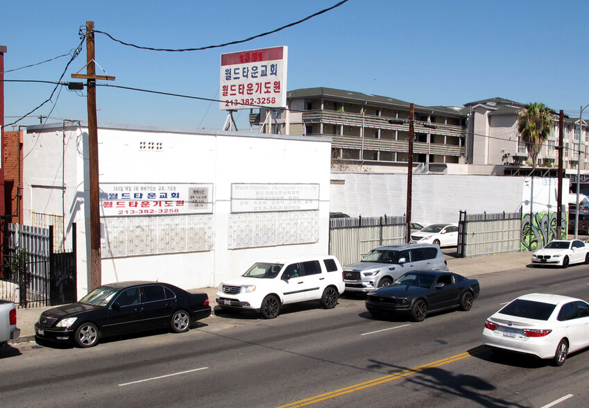 1331 S Vermont Ave, Los Angeles, CA for lease - Building Photo - Image 1 of 18