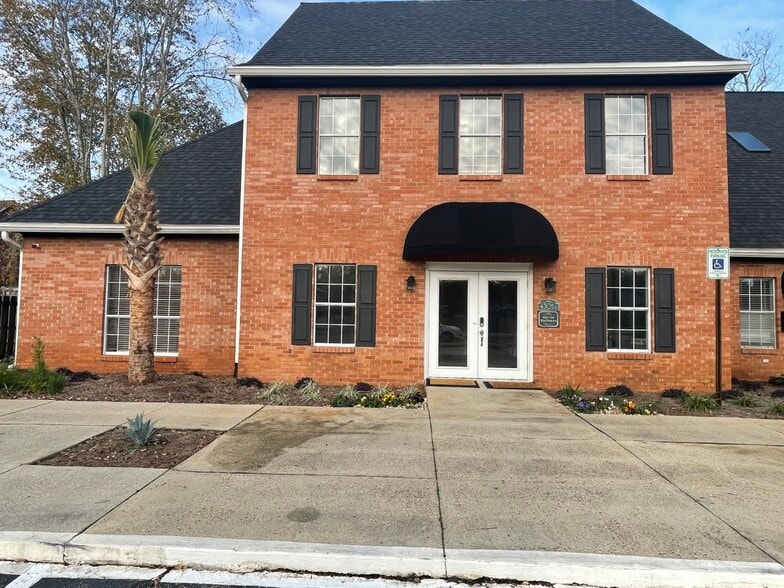 4300-4305 Spanish Trl, Pensacola, FL à vendre - Photo du bâtiment - Image 2 de 18