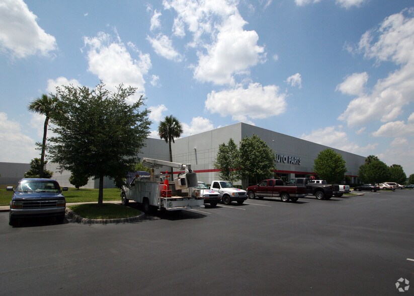 1700 SW 38th Ave, Ocala, FL à louer - Photo du bâtiment - Image 2 de 4
