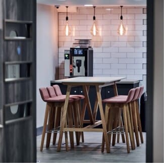 Plus de détails pour 210-222 Hagley Rd W, Oldbury - Bureau à louer