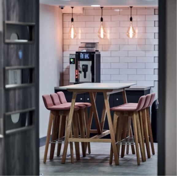 210-222 Hagley Rd W, Oldbury for lease Building Photo- Image 1 of 9