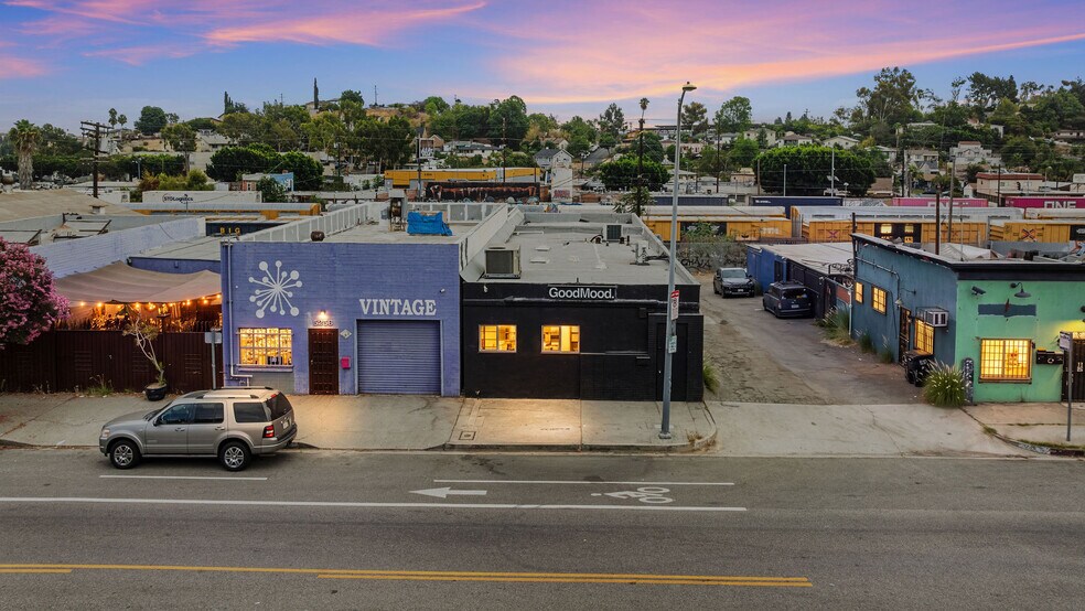 5254 Alhambra Ave, Los Angeles, CA à vendre - Photo du bâtiment - Image 3 de 41