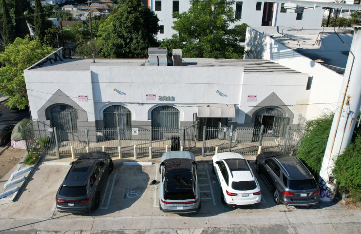 2011 Beverly Blvd, Los Angeles, CA for lease - Building Photo - Image 1 of 15