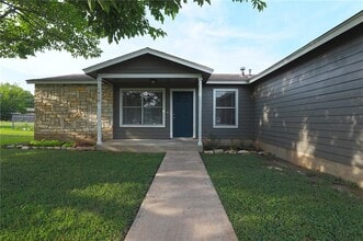 1410 Ransom St, Pflugerville, TX for lease Interior Photo- Image 2 of 4