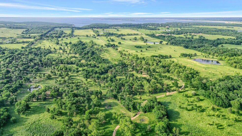 000 000 Eisenhower Rd., Denison, TX for sale - Building Photo - Image 1 of 13