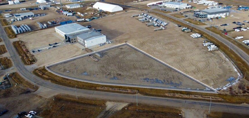 9510 78 Av, Clairmont, AB à louer Photo du bâtiment- Image 1 de 2