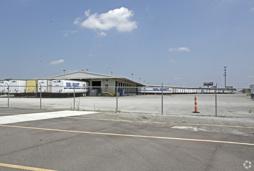 1980 Getwell Rd, Memphis, TN à louer - Photo principale - Image 1 de 3