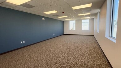 611 Choctaw Ln, Katy, TX for lease - Commercial Listing Video 