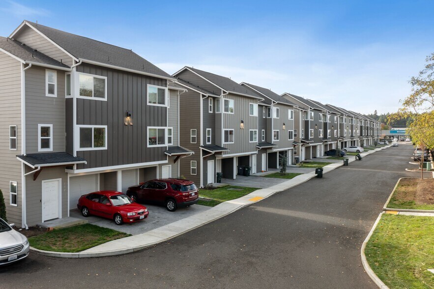 14601 1st Ave S, Tacoma, WA for sale - Primary Photo - Image 1 of 12