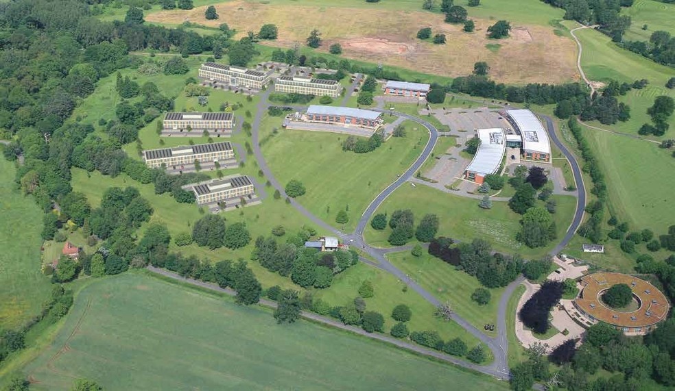 Abbey Park, Kenilworth for lease - Building Photo - Image 1 of 5