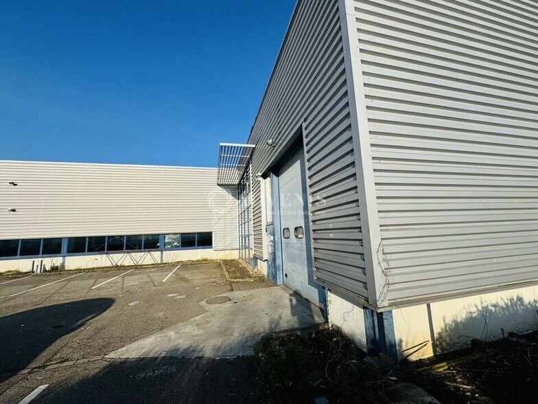 Flex in Fegersheim for lease - Building Photo - Image 2 of 5