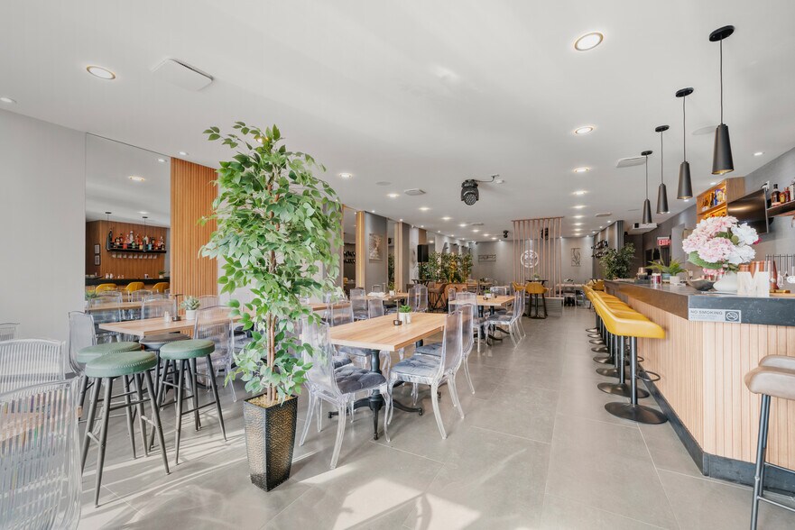 526 Anderson Ave, Cliffside Park, NJ à vendre - Photo du bâtiment - Image 2 de 34